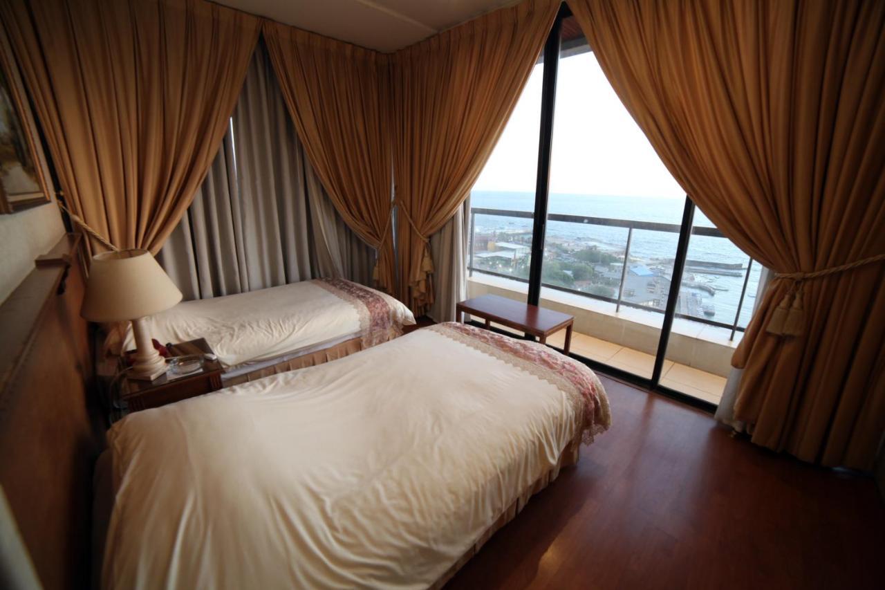 Holiday Home Suites Beirut Exteriör bild