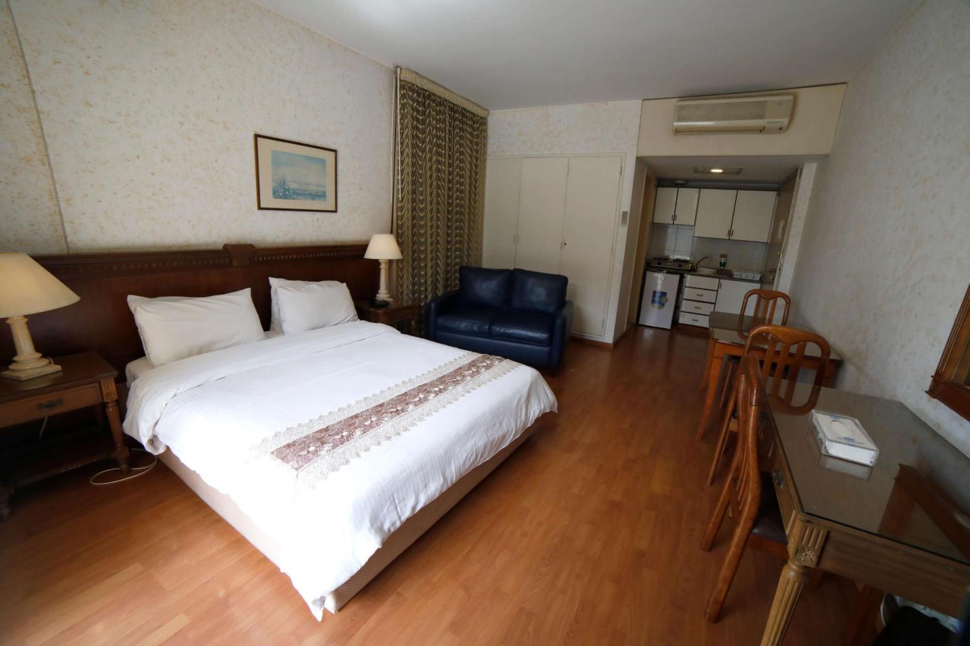 Holiday Home Suites Beirut Exteriör bild